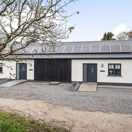 Cowshed 1 - Uk35456 Villa Whitland Exterior photo