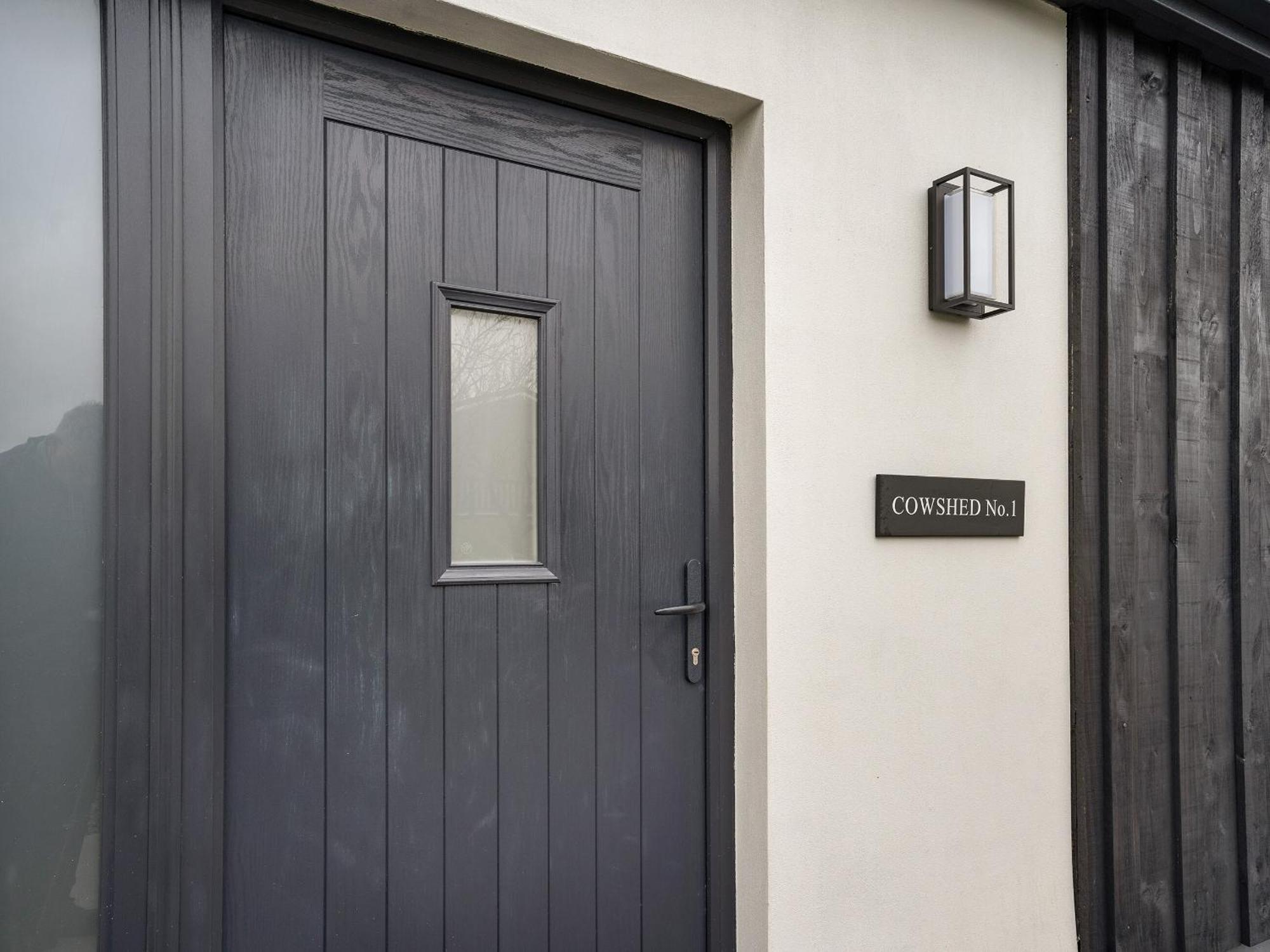 Cowshed 1 - Uk35456 Villa Whitland Exterior photo